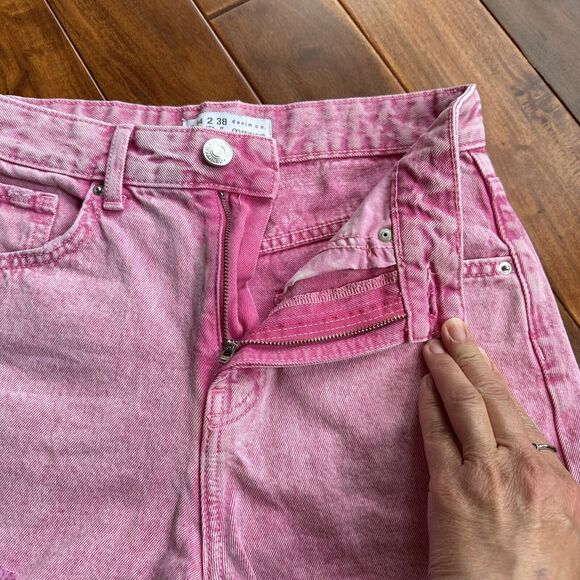Women’s Pink Distressed Shorts Raw Hem Cutoff Denim Co Size 2 High Rise - Picture 2 of 8